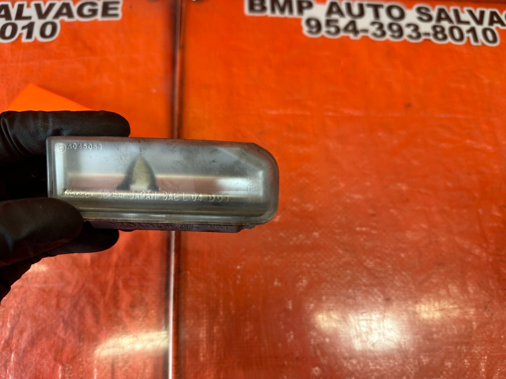 07 12 LEXUS ES350   PASSENGER RIGHT LICENSE PLATE LIGHT   OEM FACTORY #2444