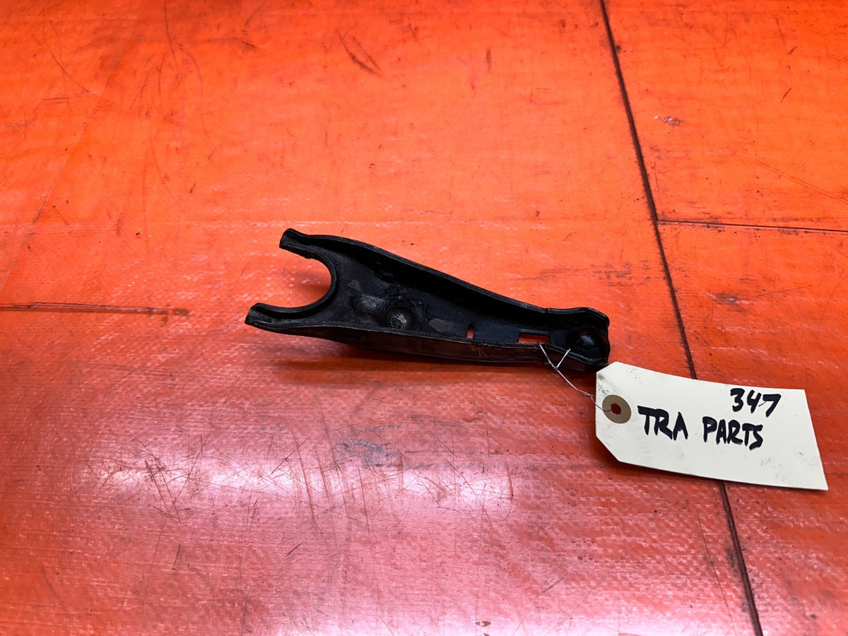2004-2008 ACURA TL 3.2L 6MT MANUAL TRANSMISSION CLUTCH FORK OEM #3476