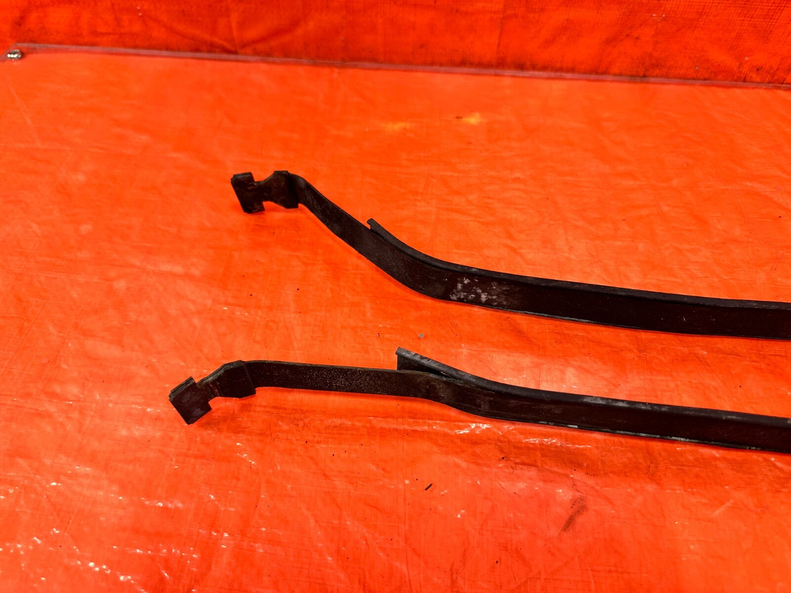88 91 HONDA CRX   GASOLINE GAS FUEL TANK STRAP SET STRAPS SUPPORTS   OEM #27710