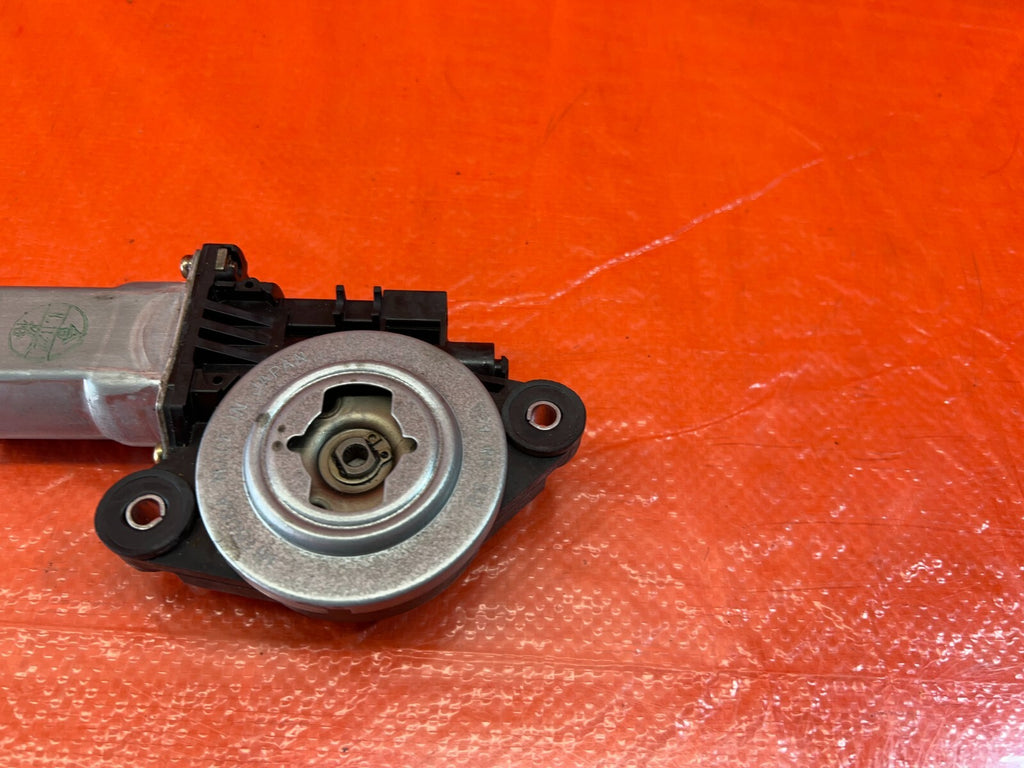 02 06 ACURA RSX   SUNROOF MOONROOF SLIDING ROOF   MOTOR   OEM FACTORY #2114