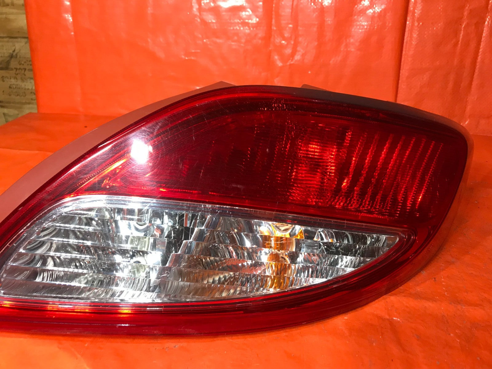 OEM 2011 2012 11 12 MAZAD 2 PASSENGER RIGHT TAIL LIGHT LAMP R RH P94933