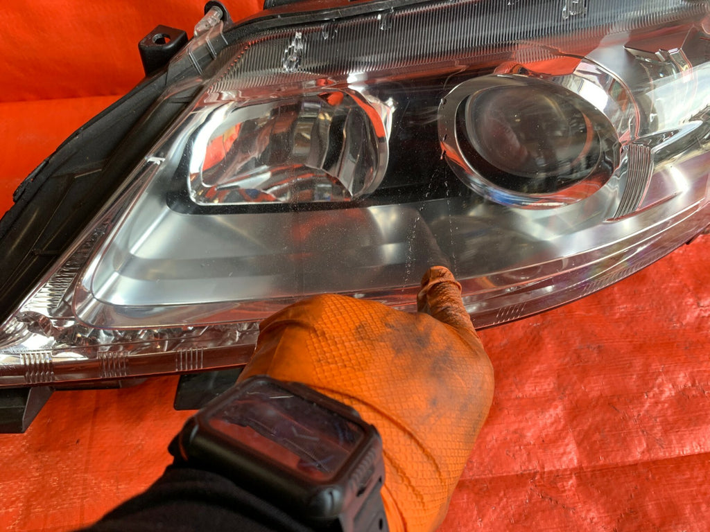 OEM 2013 2014 2015 LEXUS ES350 DRIVER LEFT HEADLIGHT HEADLAMP   SMALL CHIP LENS2