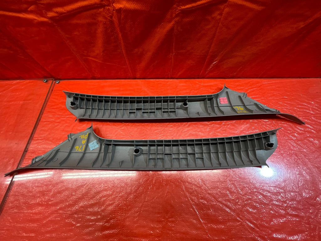 02 03 HONDA CIVIC SI EP3 HATCHBACK   A PILLAR TRIM LEFT RIGHT A PILLARS OEM #17611