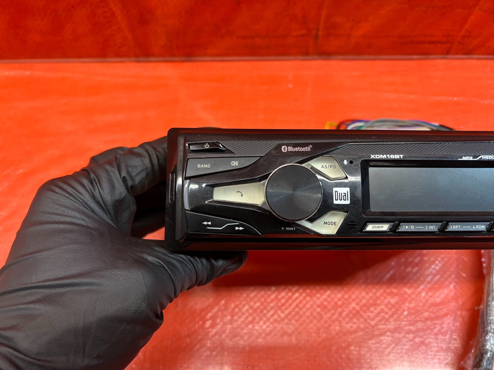 96 00 HONDA CIVIC   DUAL BRAND   XDM16BT AM FM RADIO MP3 PLATER   #1735