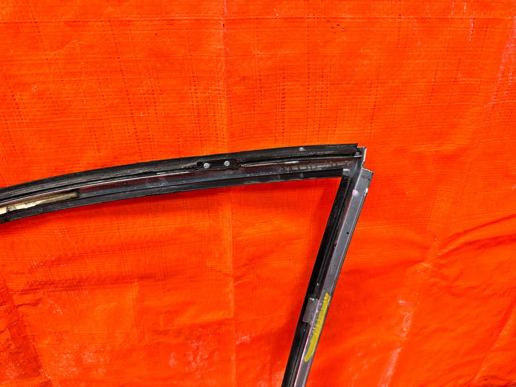 92 00 LEXUS SC300   DRIVER LEFT REAR QUARTER GLASS TRIM   OEM FACTORY #27611