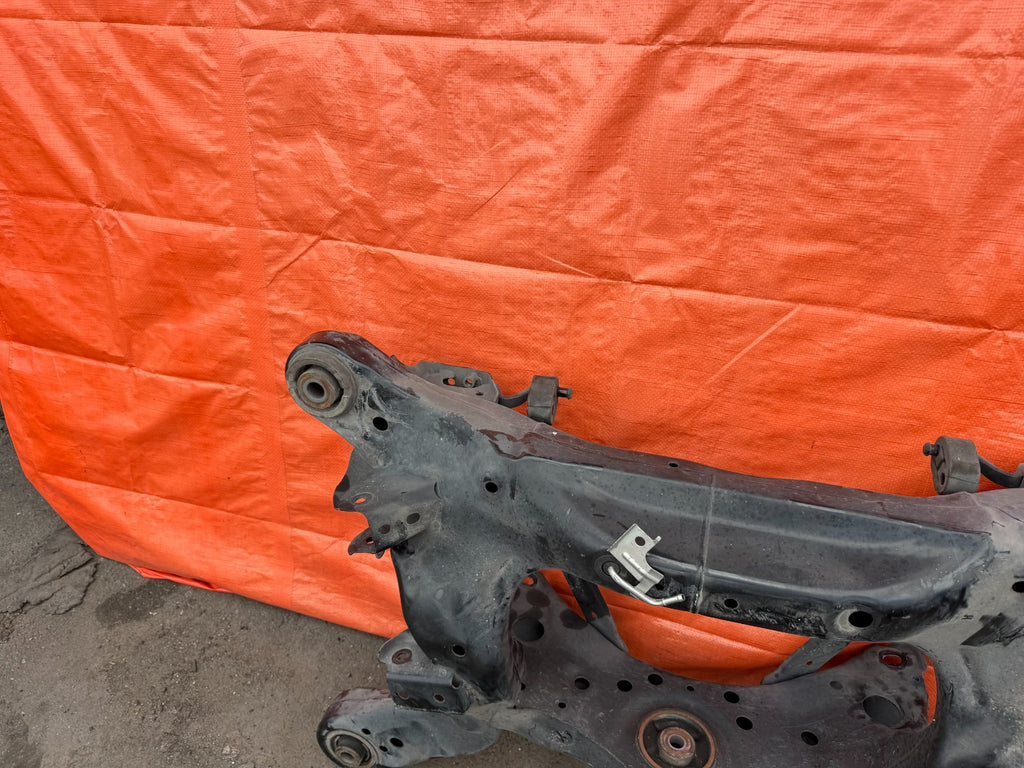 14 20 INFINITI Q50 & 16 20 Q60 REAR SUBFRAME CROSSMEMBER K FRAME W/ BRACKETS 3153