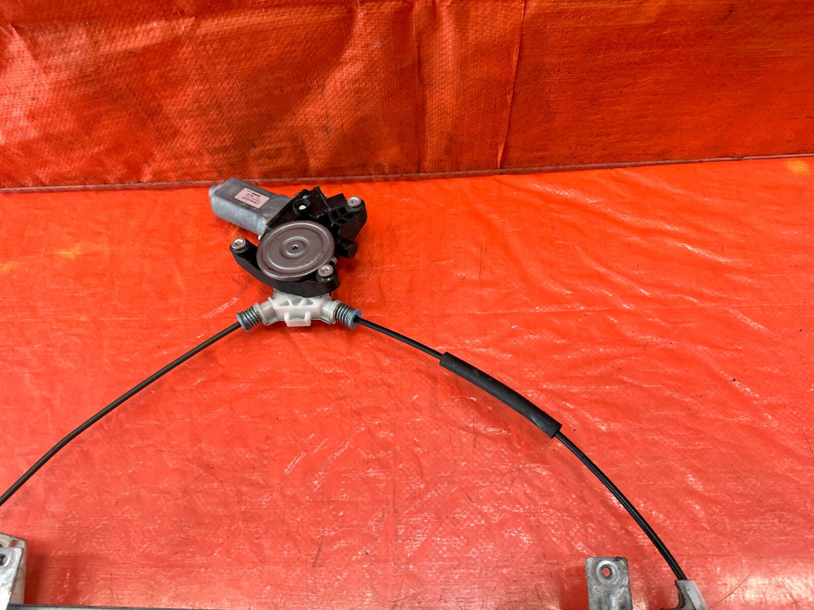 04 08 ACURA TL   PASSENGER RIGHT REAR   WINDOW REGULATOR W/ MOTOR   OEM 2342