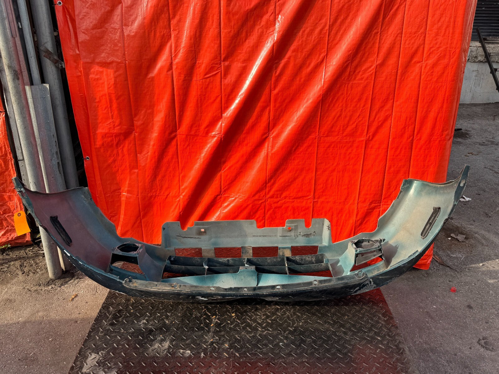 93 97 HONDA DEL SOL   96 97 SPEC   FRONT BUMPER COVER   DOLPHIN   OEM #29513