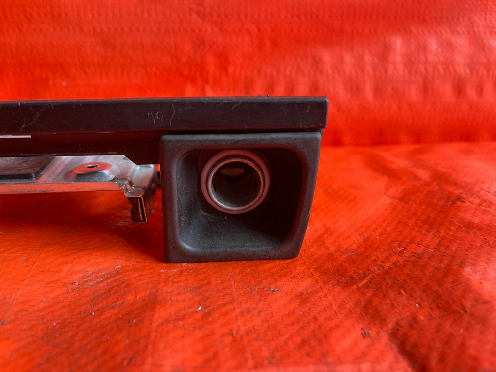 94   01 ACURA INTEGRA   FRONT CONSOLE PANEL ASH TRAY HOUSING ONLY   BLACK   OEM2