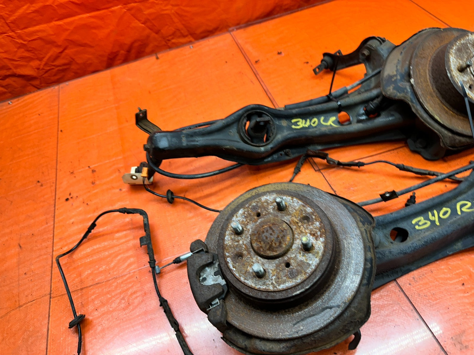 94-01 ACURA INTEGRA REAR DISC BRAKE CONVERSION TRAILING ARMS CALIPERS OEM #34013