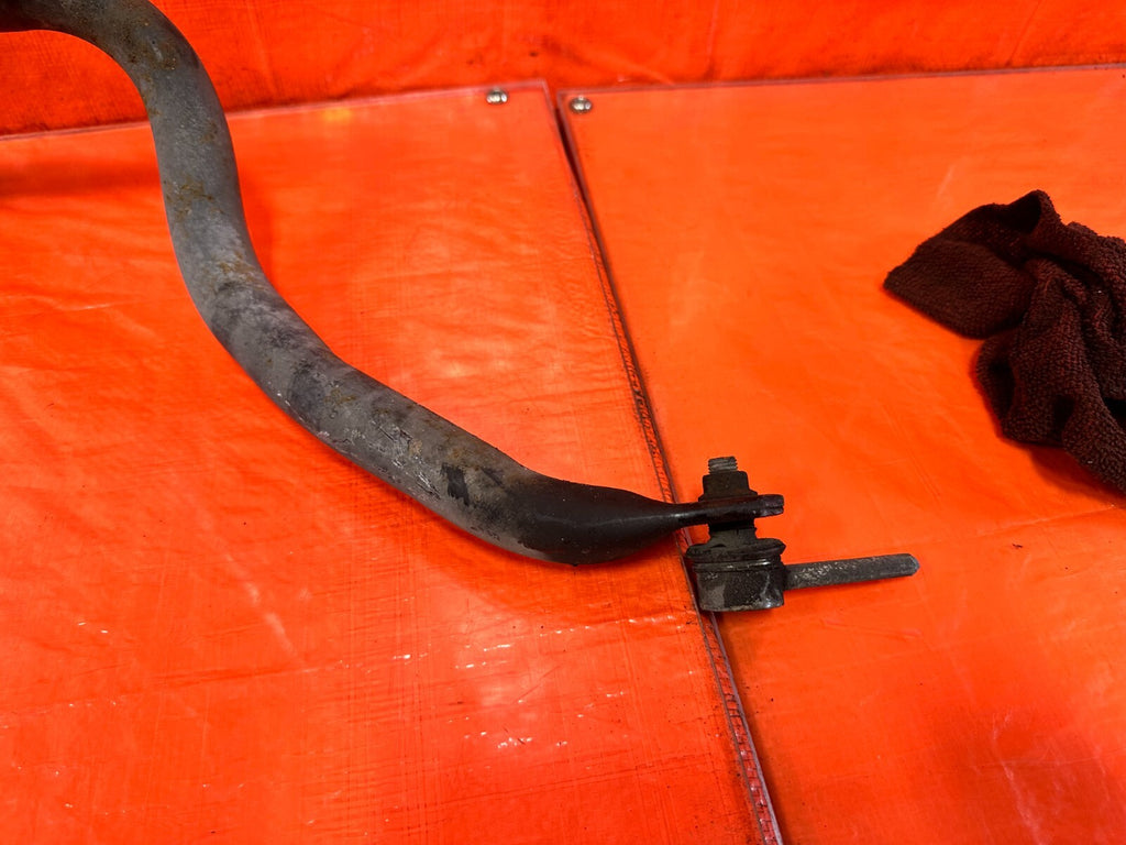 92 94 LEXUS SC300   FRONT SWAY ANTI ROLL STABILIZER BAR   OEM FACTORY #27610