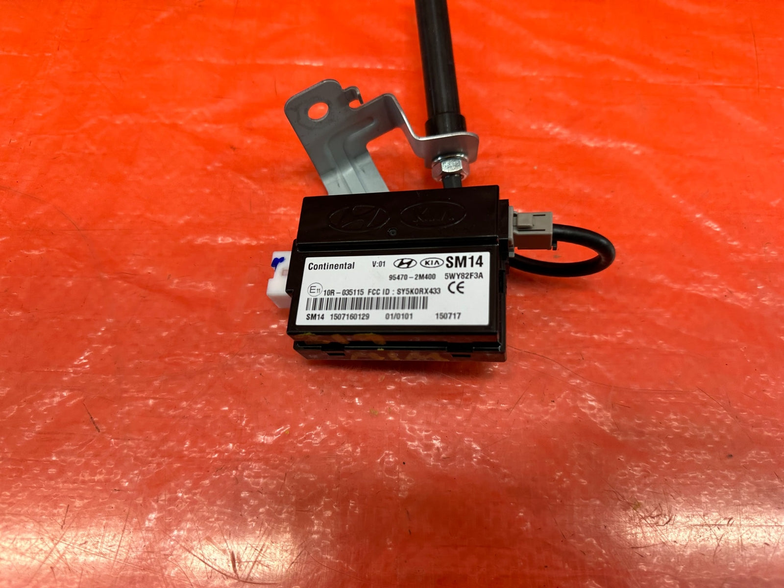 2016 16 HYUNDAI GENESIS COUPE 3.8L   KEYLESS ENTRY MODULE   95470 2M400 OEM #2194