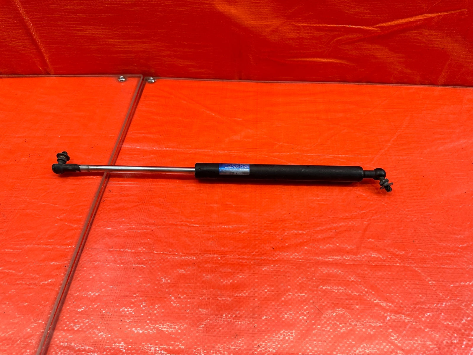 02 04 ACURA RSX   HATCHBACK TAIL GATE   SHOCK STRUT   RIGHT SIDE   OEM #1830