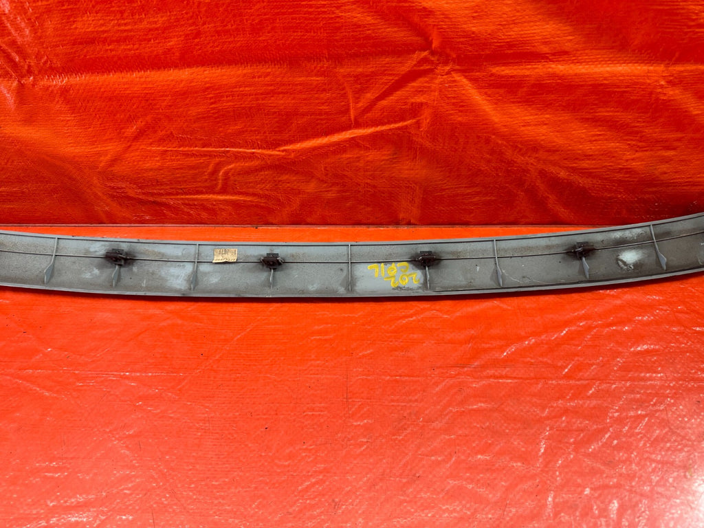 96 00 HONDA CIVIC COUPE   REAR HEADLINER TRIM COVER STRIP PLASTIC   OEM #2029