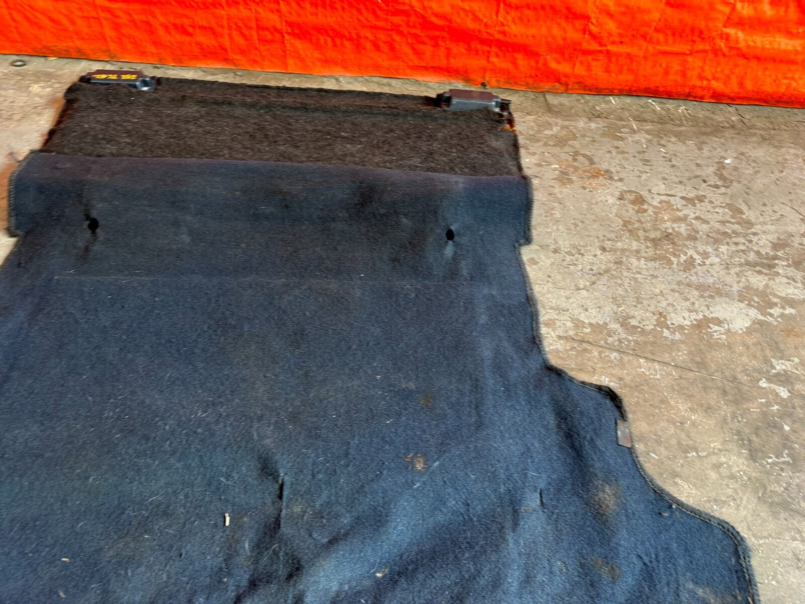 88 89 HONDA CRX DX   TRUNK CARPET W/ TAIL GATE LINER REAR CARPET TRIM   OEM #2435