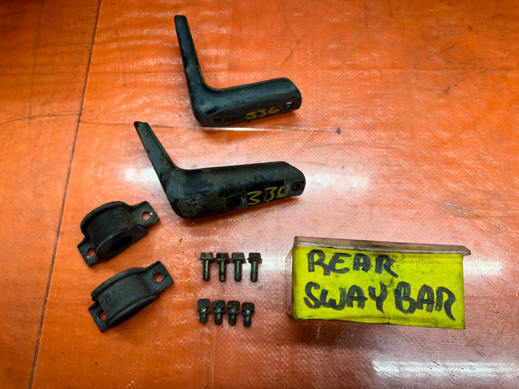 97 01 HONDA PRELUDE 2.2L REAR SWAY STABILIZER BAR BRACKETS BOLTS OEM #3360