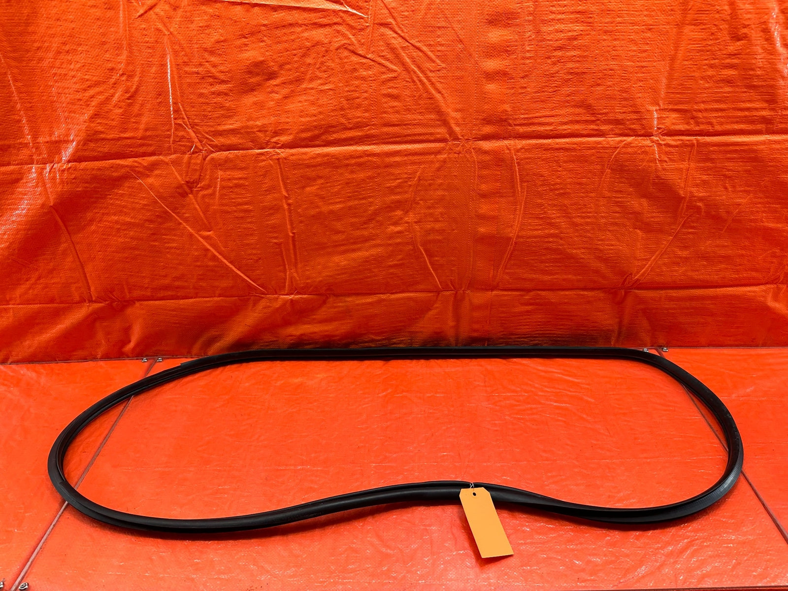 LANCER EVOLUTION X EVO 10 CHASSIS  DOOR OPEN TRIM WEATHER STRIP RIGHT FRONT 2170
