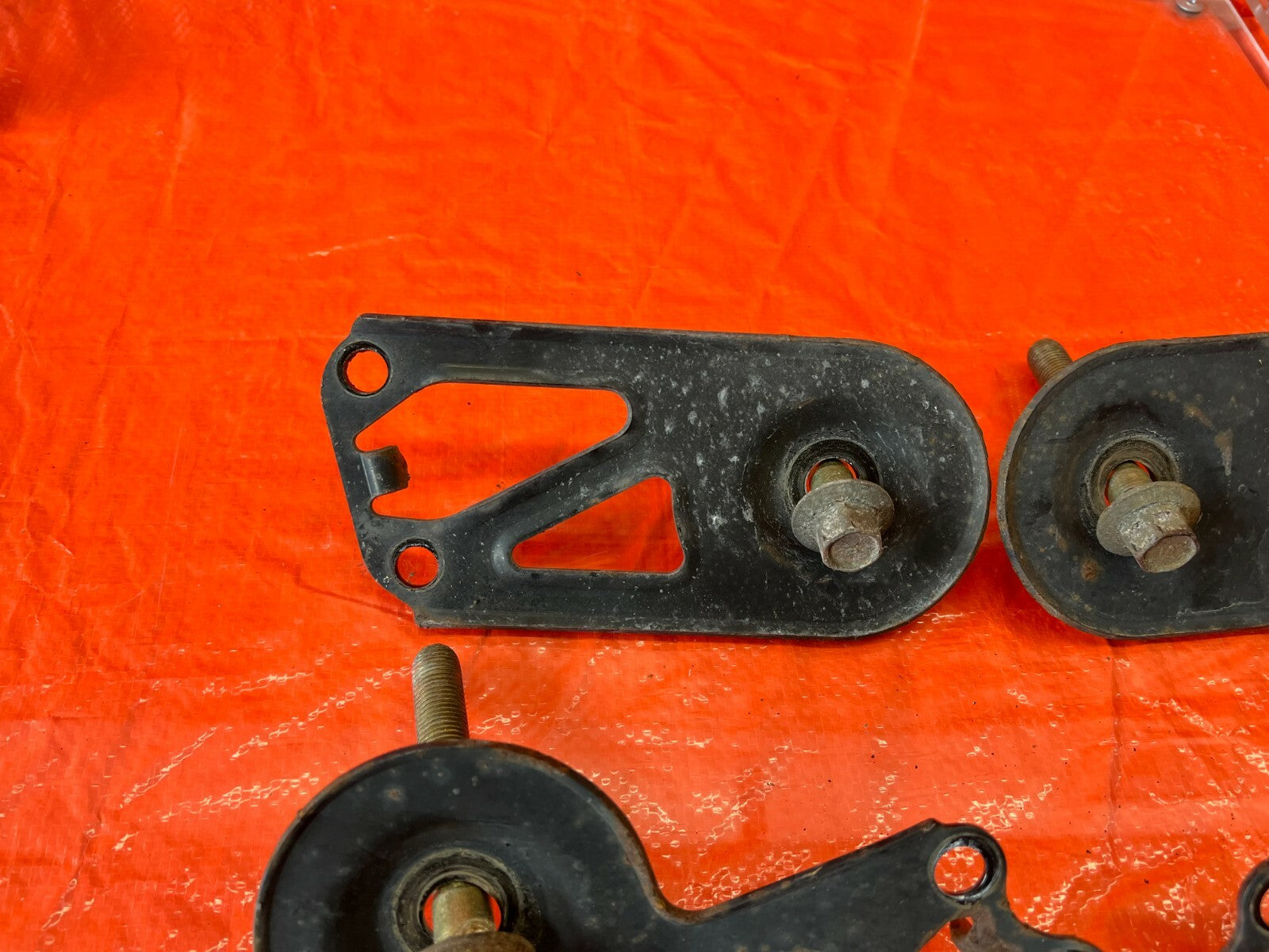 04 08 ACURA TL REAR SUB FRAME CROSSMEMBER MOUNTING BRACKET BRACE SET   OEM #1087