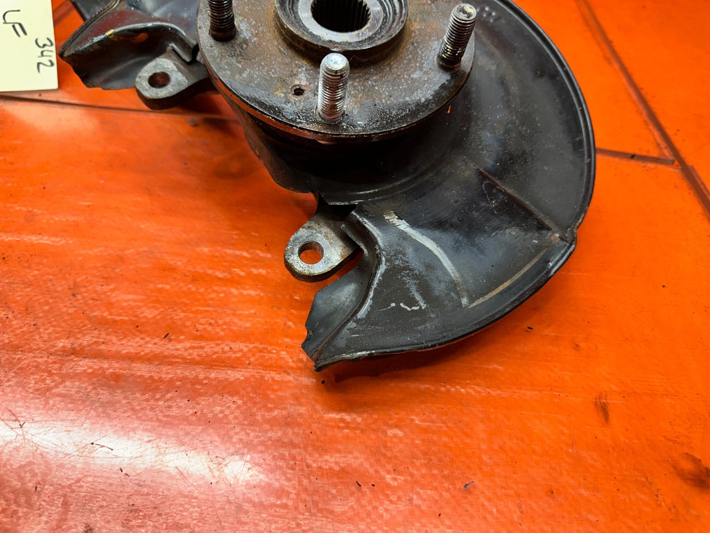 04-08 ACURA TSX 4D 2.4L K24A2 LEFT FRONT DRIVER STEERING KNUCKLE SPINDLE HUB 3425