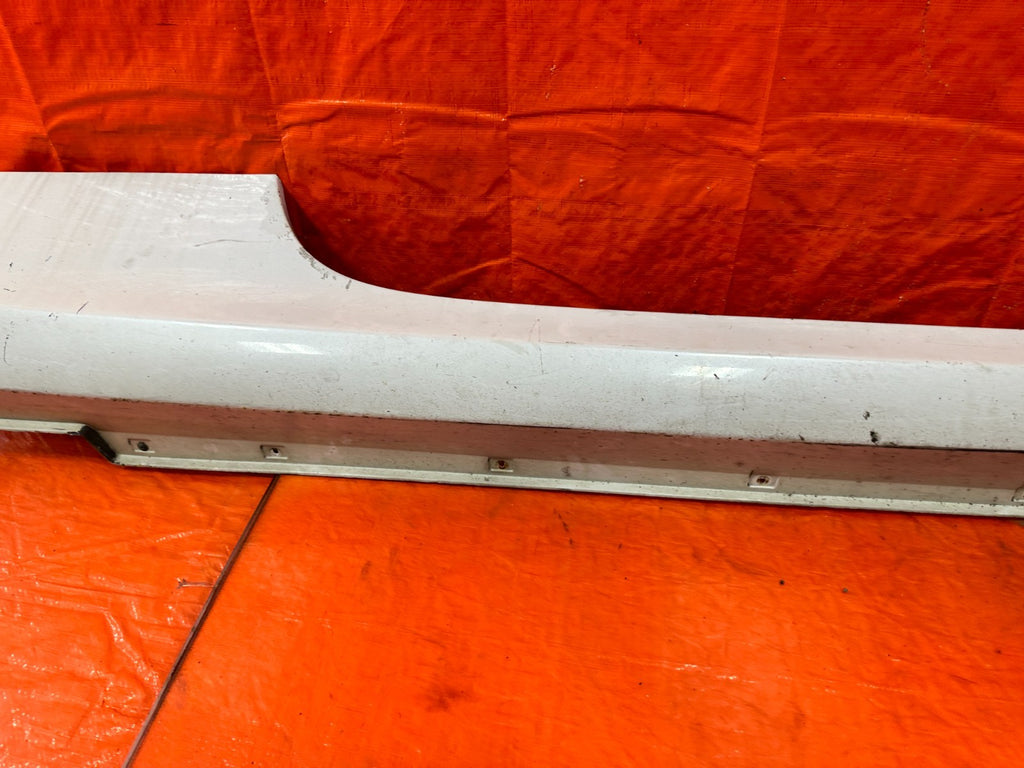 10 16 HYUNDAI GENESIS COUPE RIGHT SIDE SKIRT ROCKER MOLDING TRIM OEM #3028