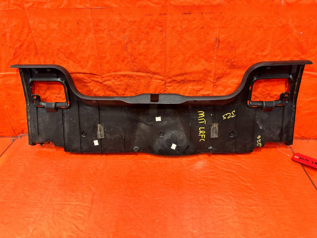 90 91 HONDA CIVIC HATCHBACK TAIL GATE TRUNK LATCH STRIKER TRIM LIGHT COVER 3256