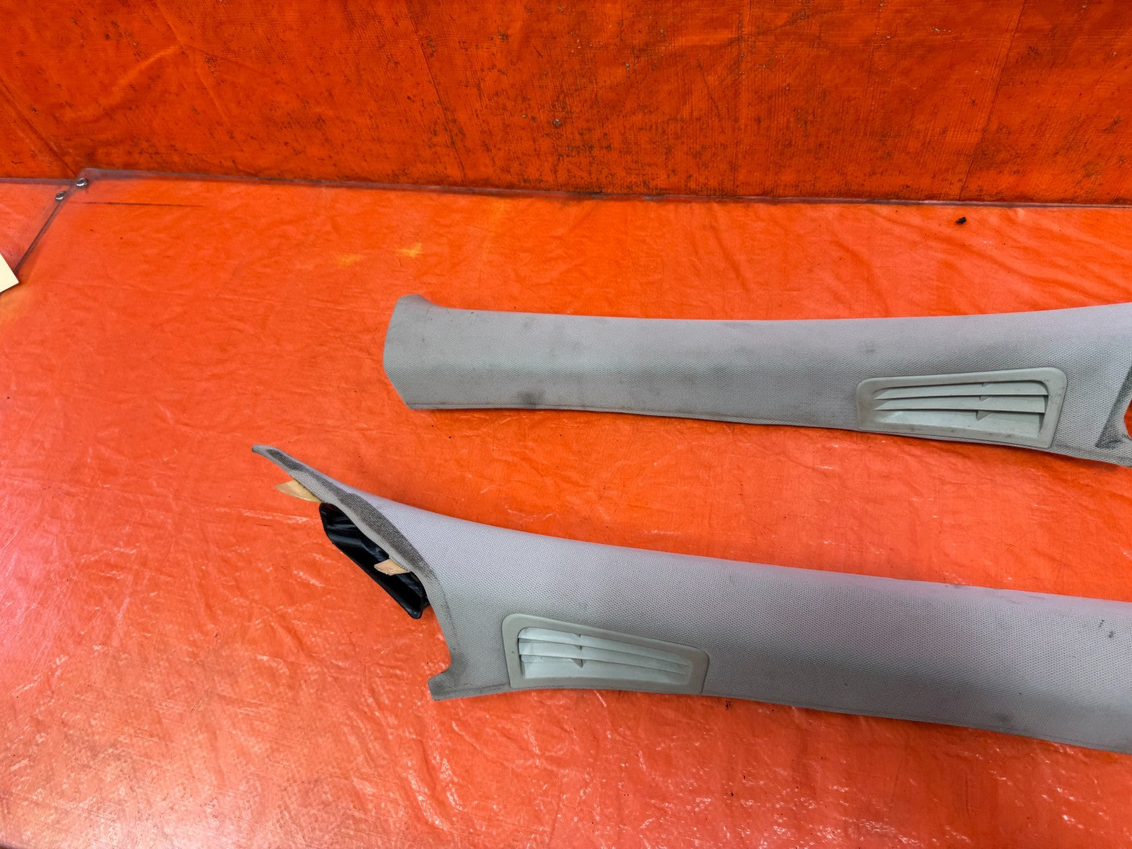 08 15 INFINITI G37 & Q60    2D COUPE   LEFT & RIGHT A PILLARS   OEM #3289