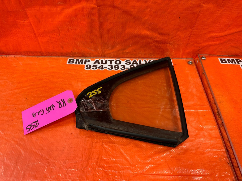 04 08 ACURA TSX   PASSENGER RIGHT REAR   DOOR VENT GLASS   OEM FACTORY #2550