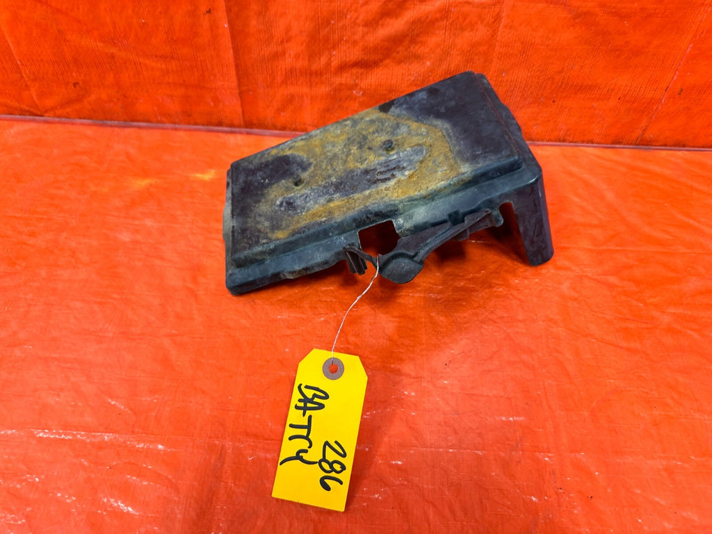 06 11 HONDA CIVIC   BATTERY TRAY SHIELD & TIE DOWN HARDWARE   OEM #2864