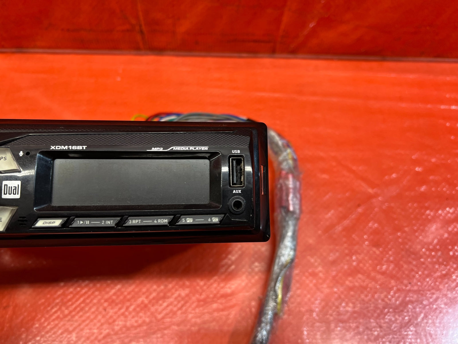 96 00 HONDA CIVIC   DUAL BRAND   XDM16BT AM FM RADIO MP3 PLATER   #1737