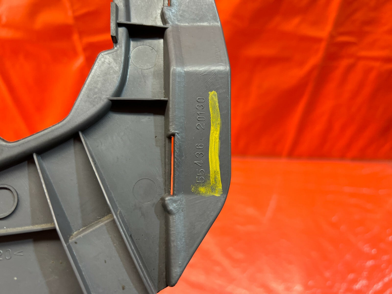 00 02 TOYOTA CELICA   CENTER CONSOLE COVER TRIM PASSENGER RIGHT SIDE   OEM #10311
