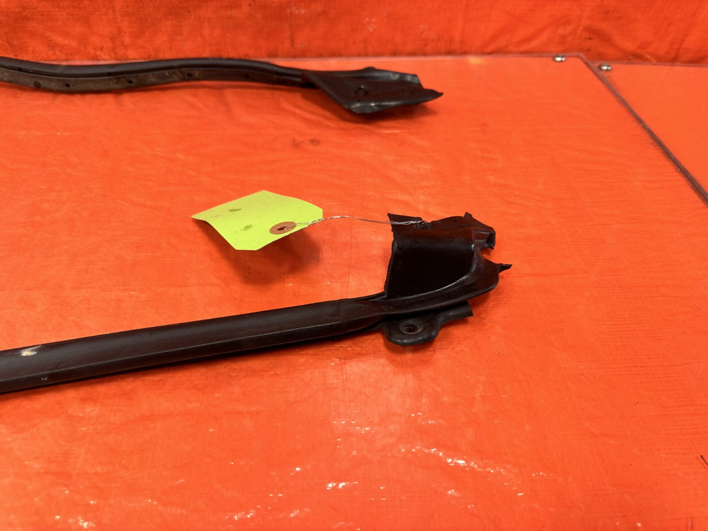 00 09 HONDA S2000 PASSENGER RIGHT DOOR WEATHER STRIP TRIM SEAL GASKET   OEM 29017