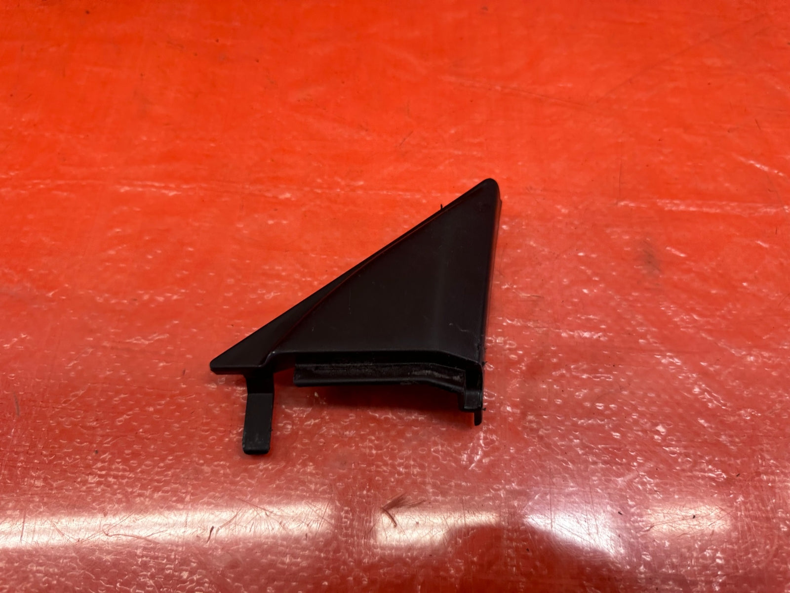 97 01 HONDA PRELUDE   INTERIOR MIRROR TRIM COVER PLASTIC PASSENGER RIGHT OEM 2105