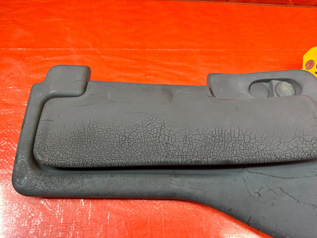 1994 94 HONDA DEL SOL   SUN VISOR   DRIVER LEFT SIDE   GRAY COLOR   OEM #2272