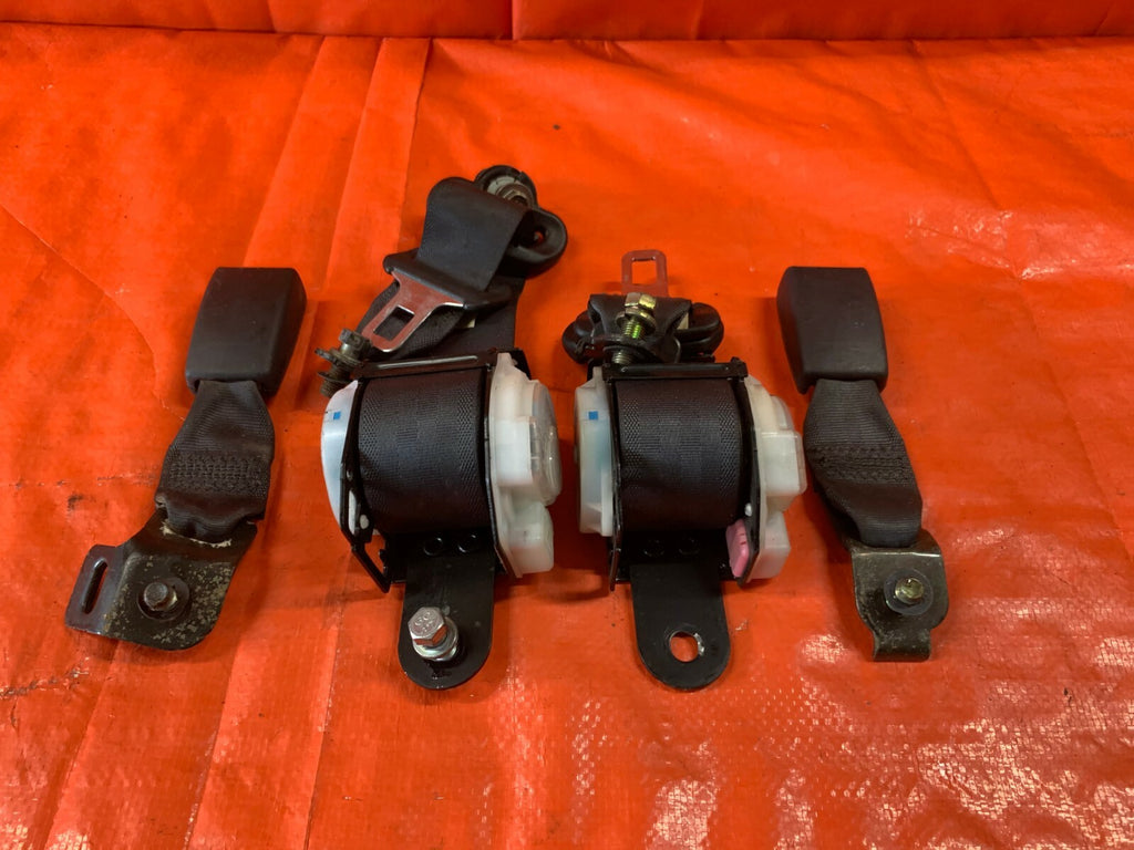 OEM 2003 03 ACURA RSX TYPE S   REAR SEAT BELT SET DRIVER LEFT PASSENGER RIGHT0