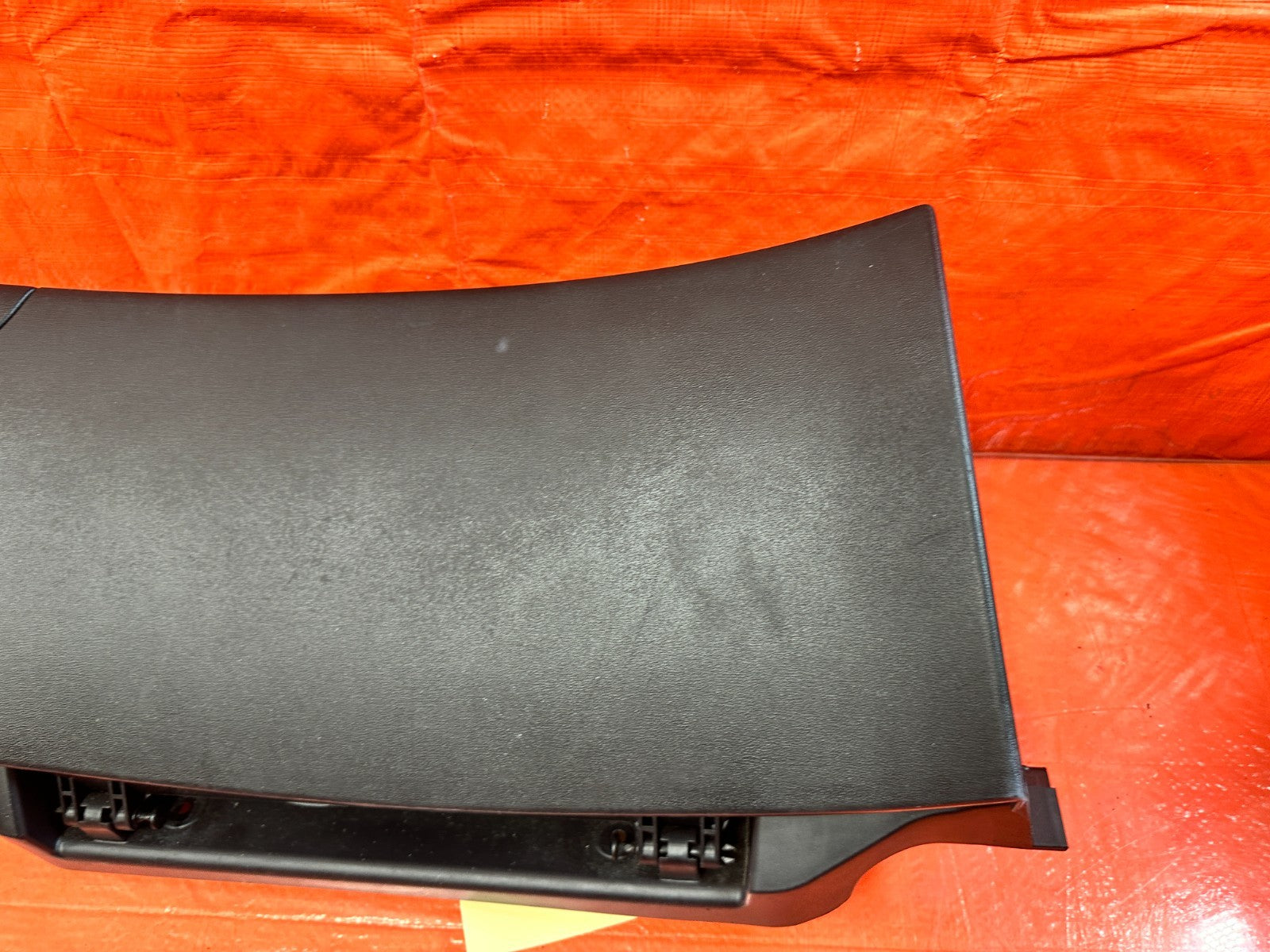 13 16 HYUNDAI GENESIS COUPE   GLOVE BOX ASSEMBLY   BLACK COLOR   OEM #3262