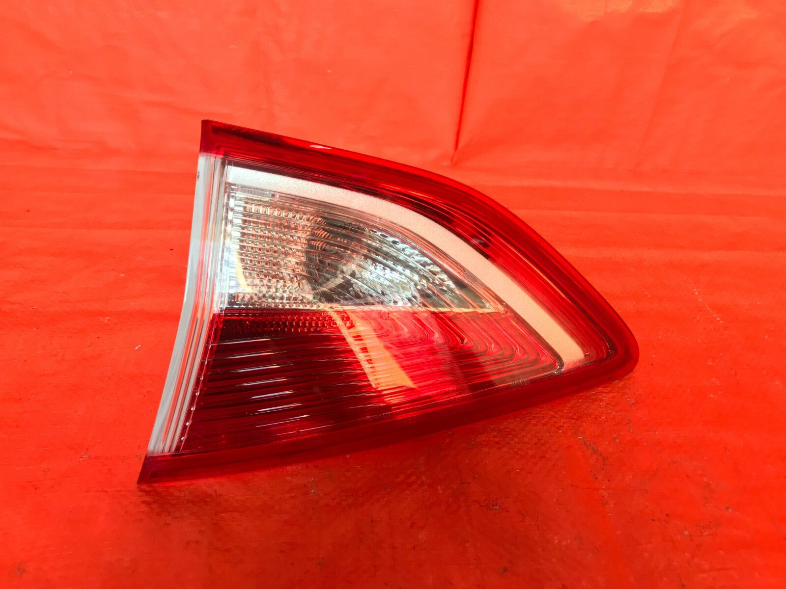 OEM 2014 2015 2016 FORD ESCAPE PASSENGER RIGHT INNER TAIL LIGHT LAMP 14 15 160