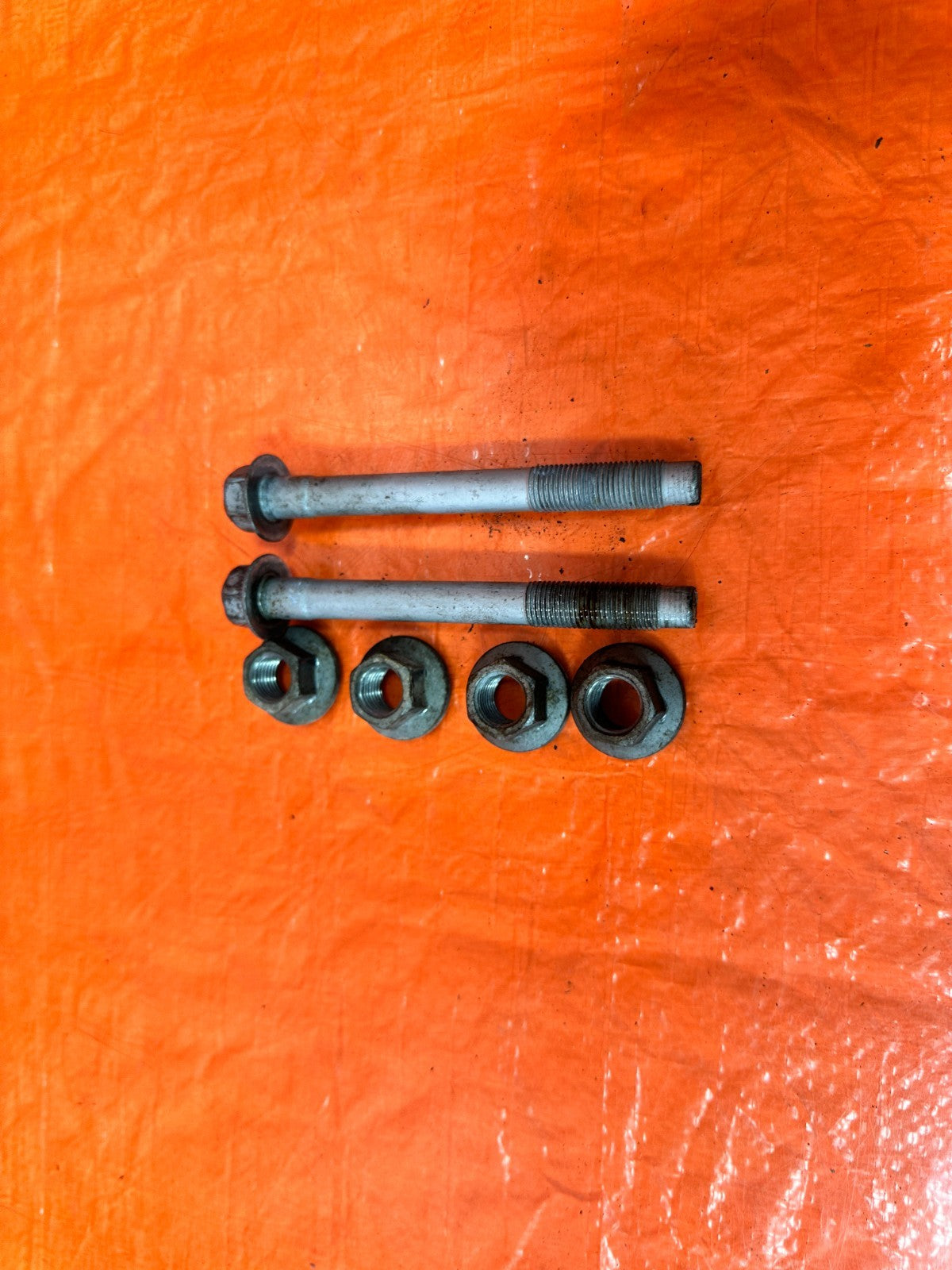 08 15 INFINITI G37 Q60   FRONT SUBFRAME CROSSMEMBER CARRIER BOLTS   OEM 3201