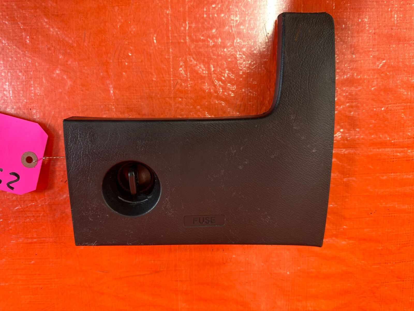 02 05 HONDA CIVIC SI EP3 HATCHBACK INTERIOR CABIN UNDER DASH FUSE BOX PANEL #2585