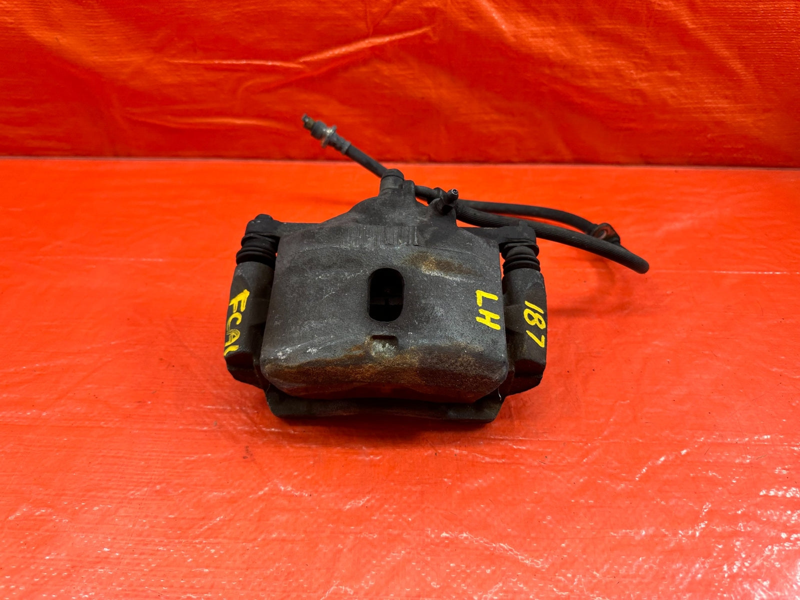 02 05 HONDA CIVIC SI EP3 HATCHBACK   DRIVER LEFT FRONT BRAKE CALIPER   OEM #1878