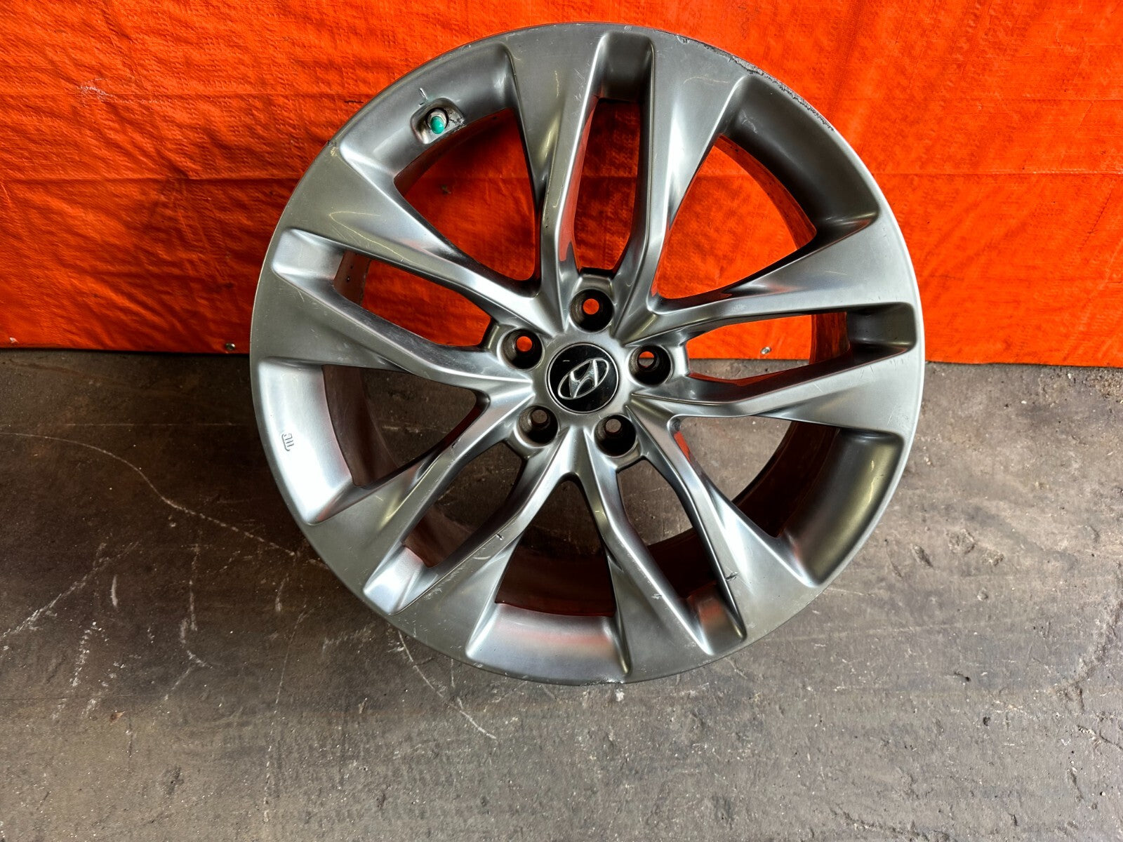 13 16 HYUNDAI GENESIS COUPE  REAR WHEEL RIM 19x8.5 +32   OEM FACTORY #289 38