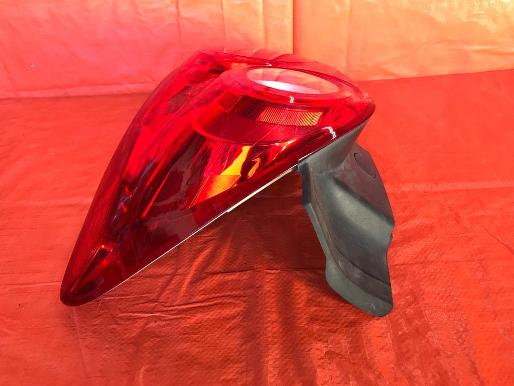 OEM 2013 2014 2015 CHEVROLET EQUINOX PASSENGER RIGHT TAIL LIGHT LAMP 13 14 15 6