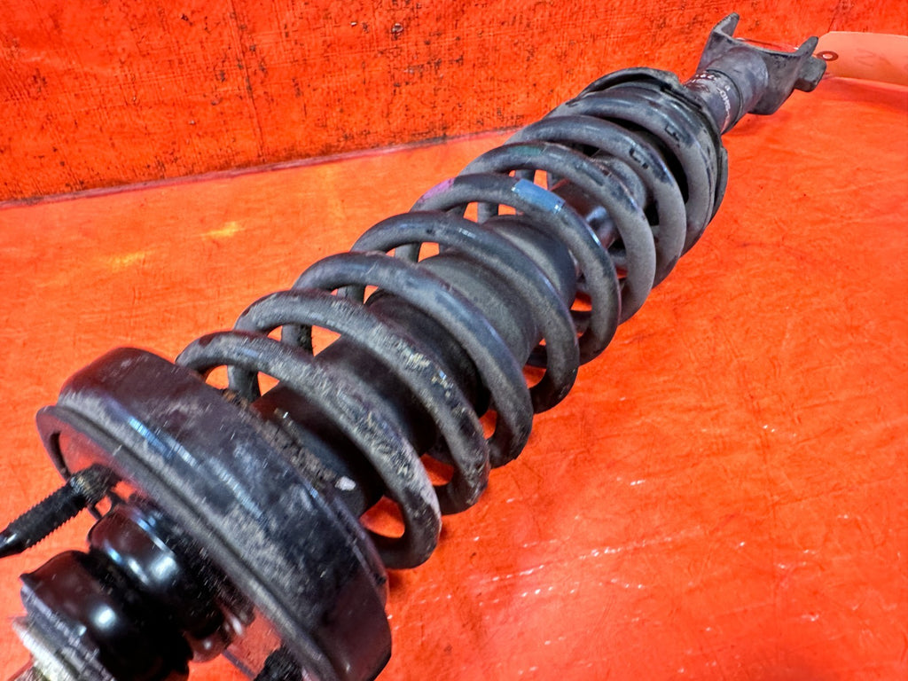 90 91 HONDA CIVIC HATCHBACK REAR SHOCKS & SPRINGS LEFT AND RIGHT FACTORY OEM 32518