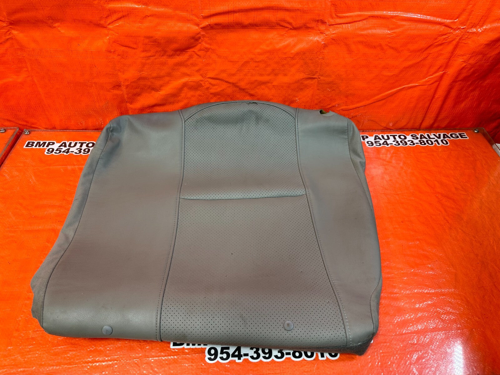 02 04 ACURA RSX   GRAY   DRIVER LEFT REAR UPPER SEAT SKIN LEATHER COVER OEM 2540