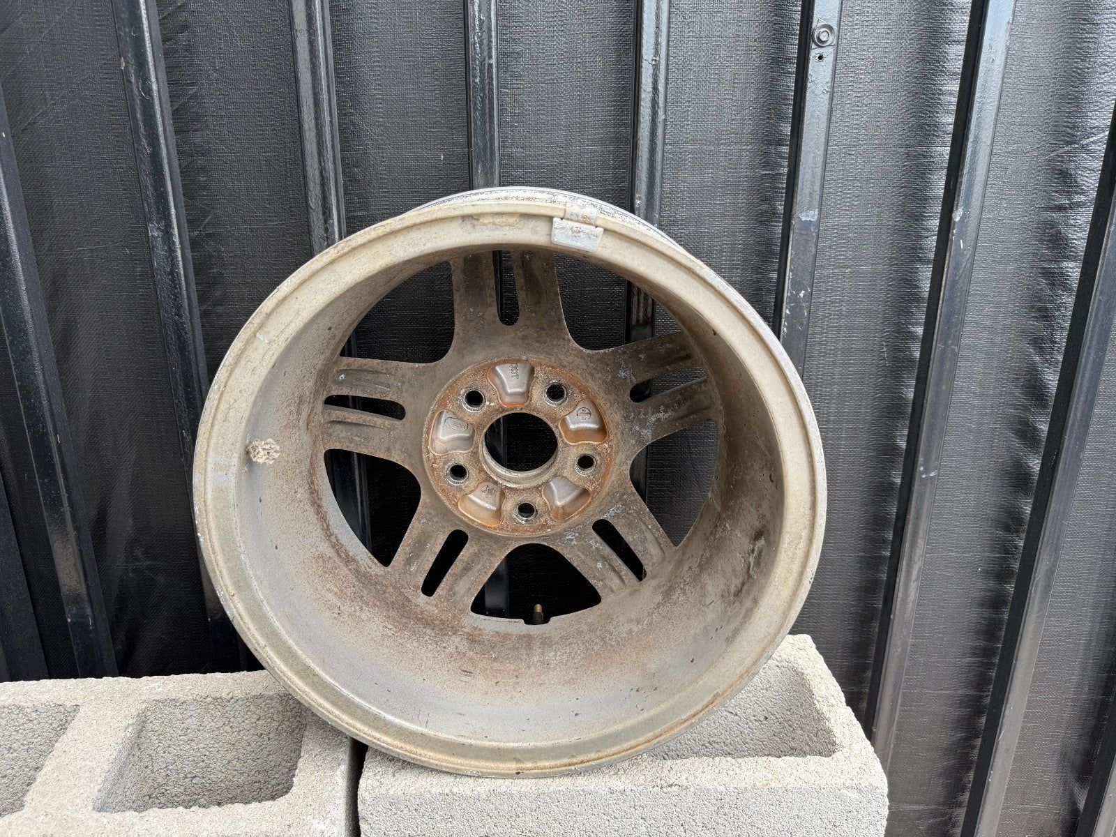 97 01 HONDA CR V CRV   FACTORY 5 SPOKE WHEEL RIM OEM FACTORY OE #302 38