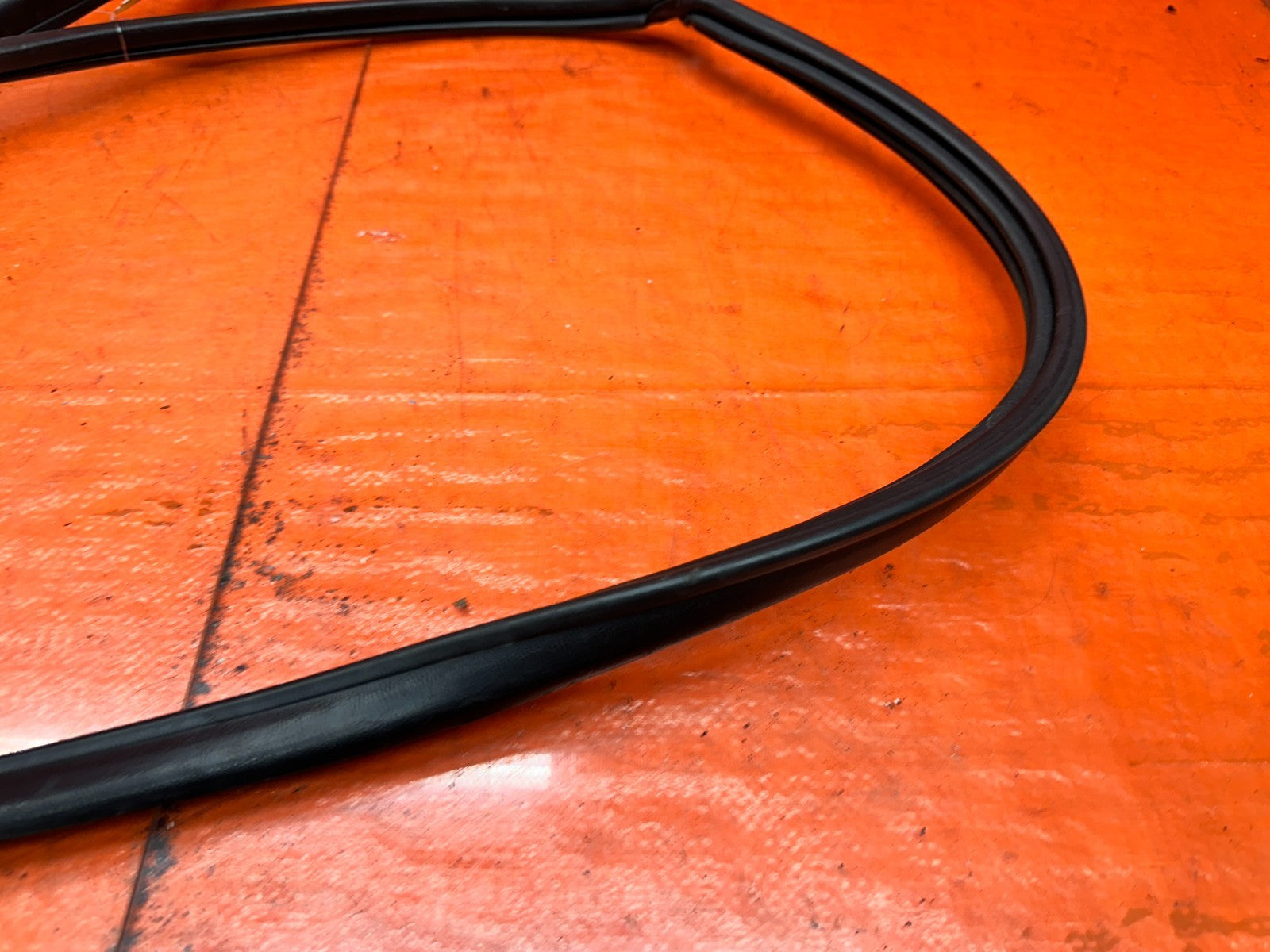 92 96 HONDA PRELUDE RIGHT DOOR OPENING WEATHERSTRIP OEM #33214
