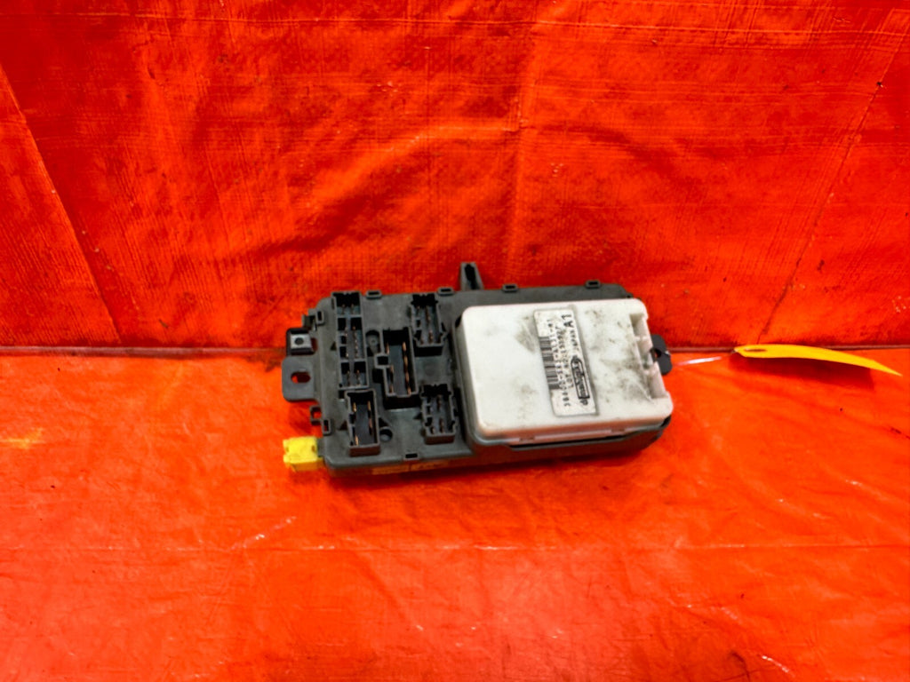 93 95 HONDA DEL SOL   INTERIOR CABIN UNDER DASH FUSE BOX PANEL   OEM FACTORY 2943