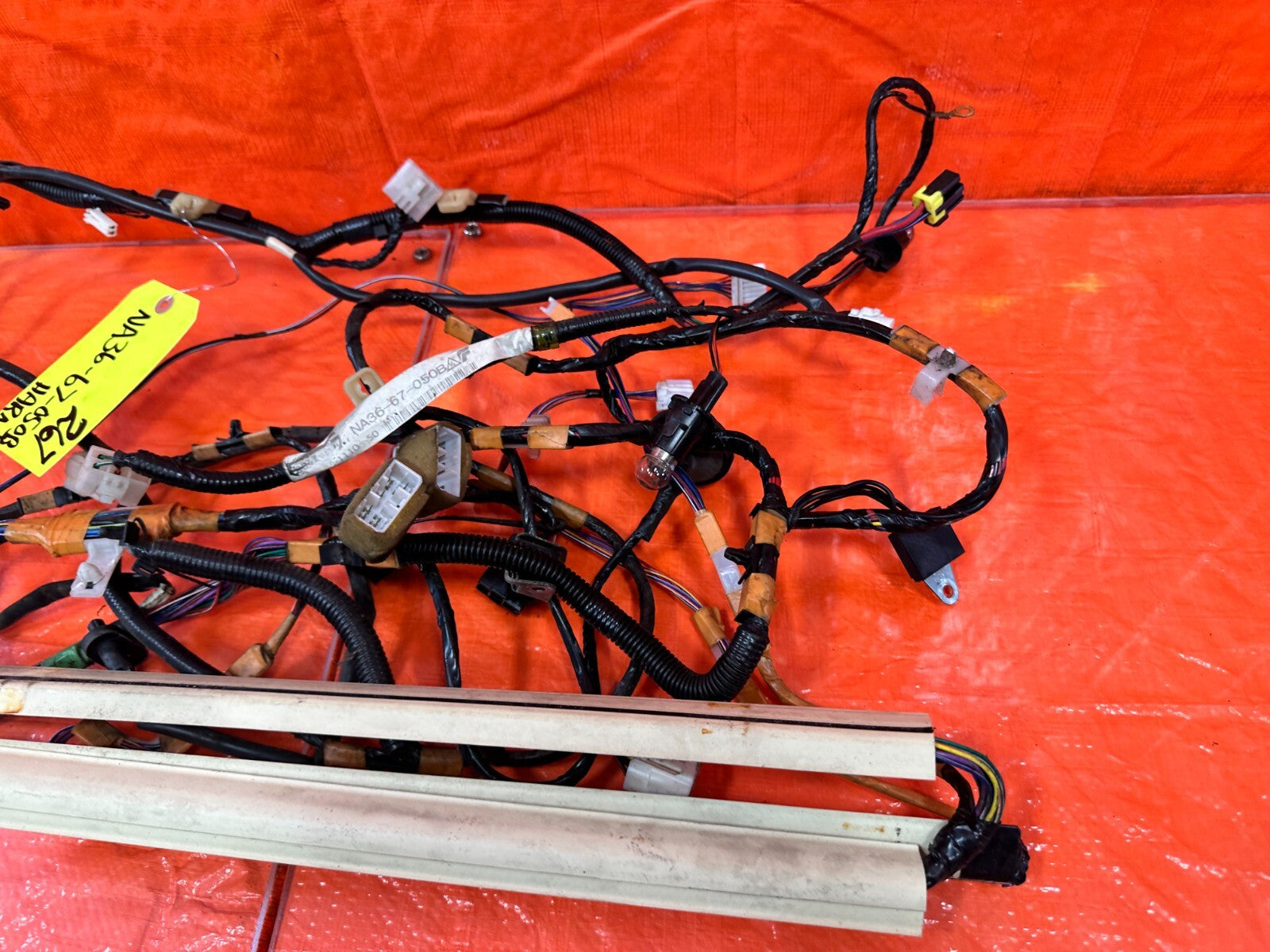 1993 93 MAZDA MX 5 MIATA   INTERIOR FLOOR WIRING HARNESS WIRE LOOM   OEM #2676