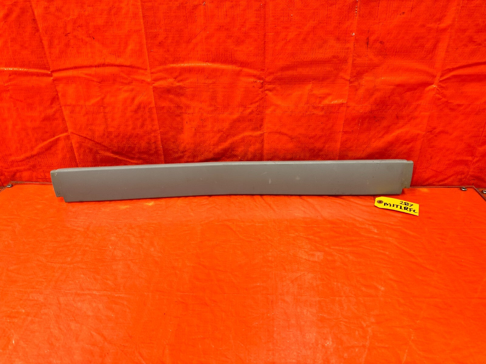 96 00 HONDA CIVIC   HATCHBACK   REAR HEADLINER PLASTIC MOUNTING TRIM   OEM #2870