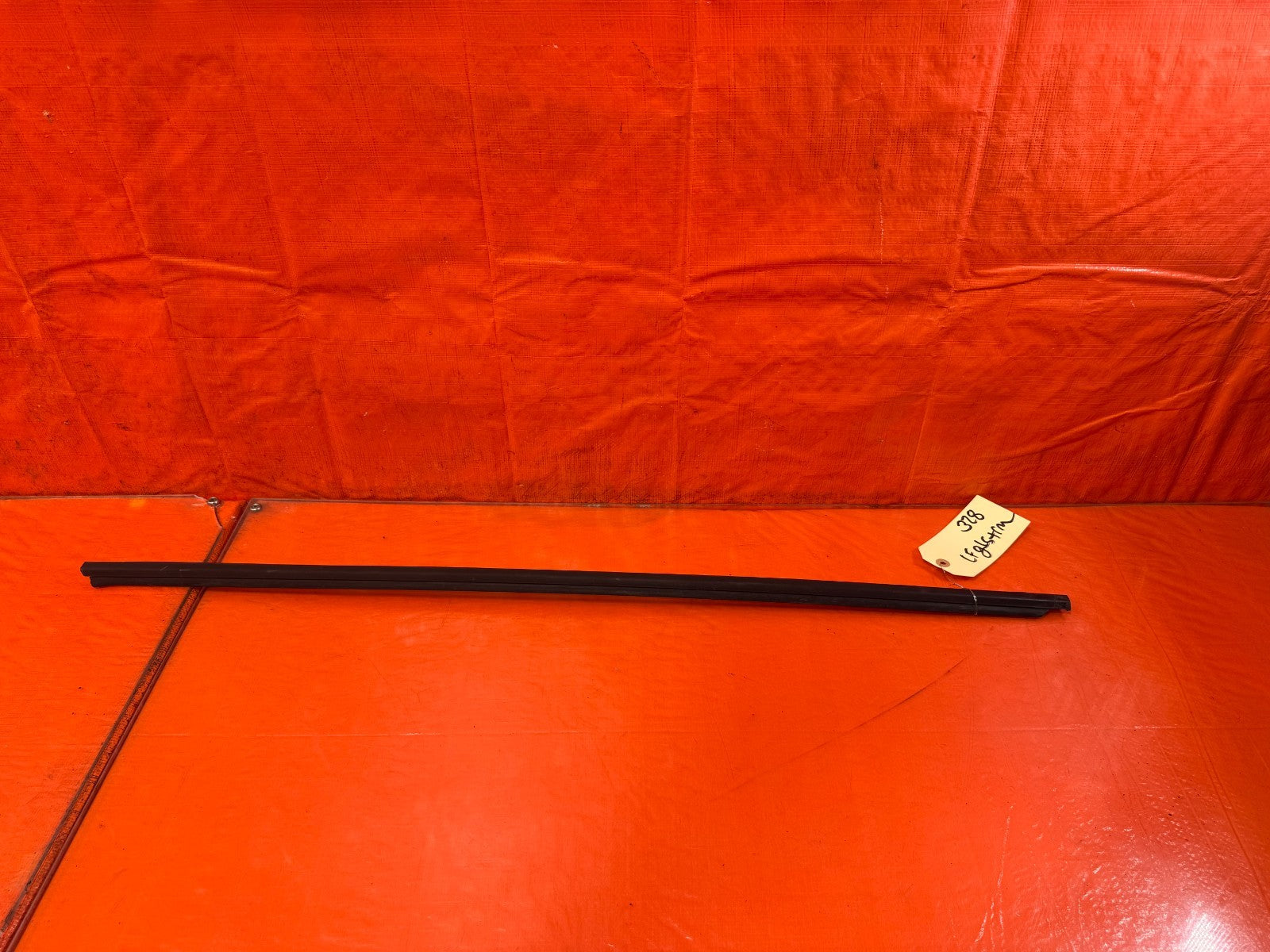 08 15 INFINITI G37 COUPE &   DRIVER LEFT EXTERIOR WINDOW GLASS TRIM OEM 3280