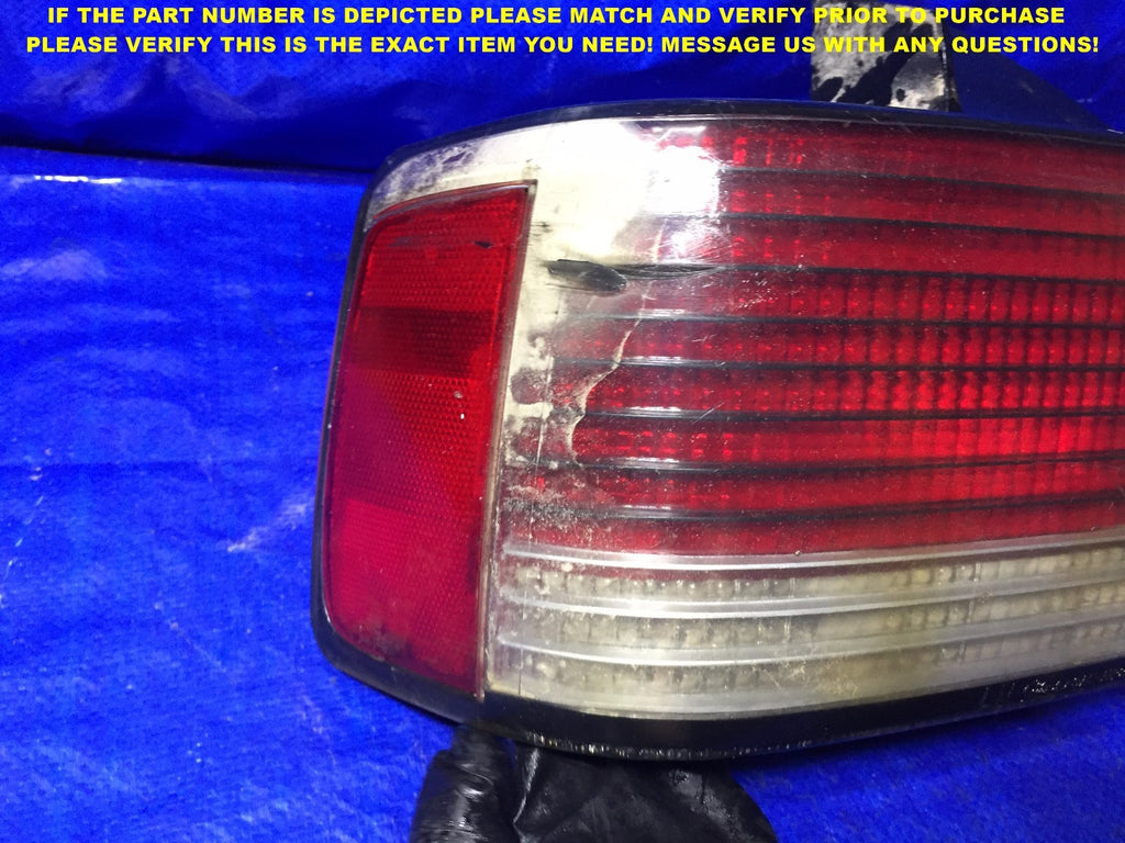 OEM 1988 1989 LINCOLN CONTINENTAL DRIVER LEFT TAIL LIGHT AIP2ST 88 CL3
